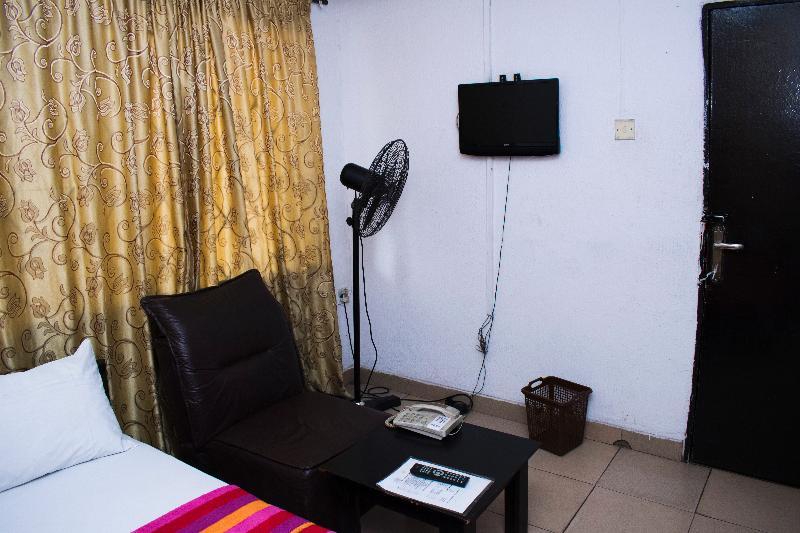Day By Day Hotel Lagos Luaran gambar
